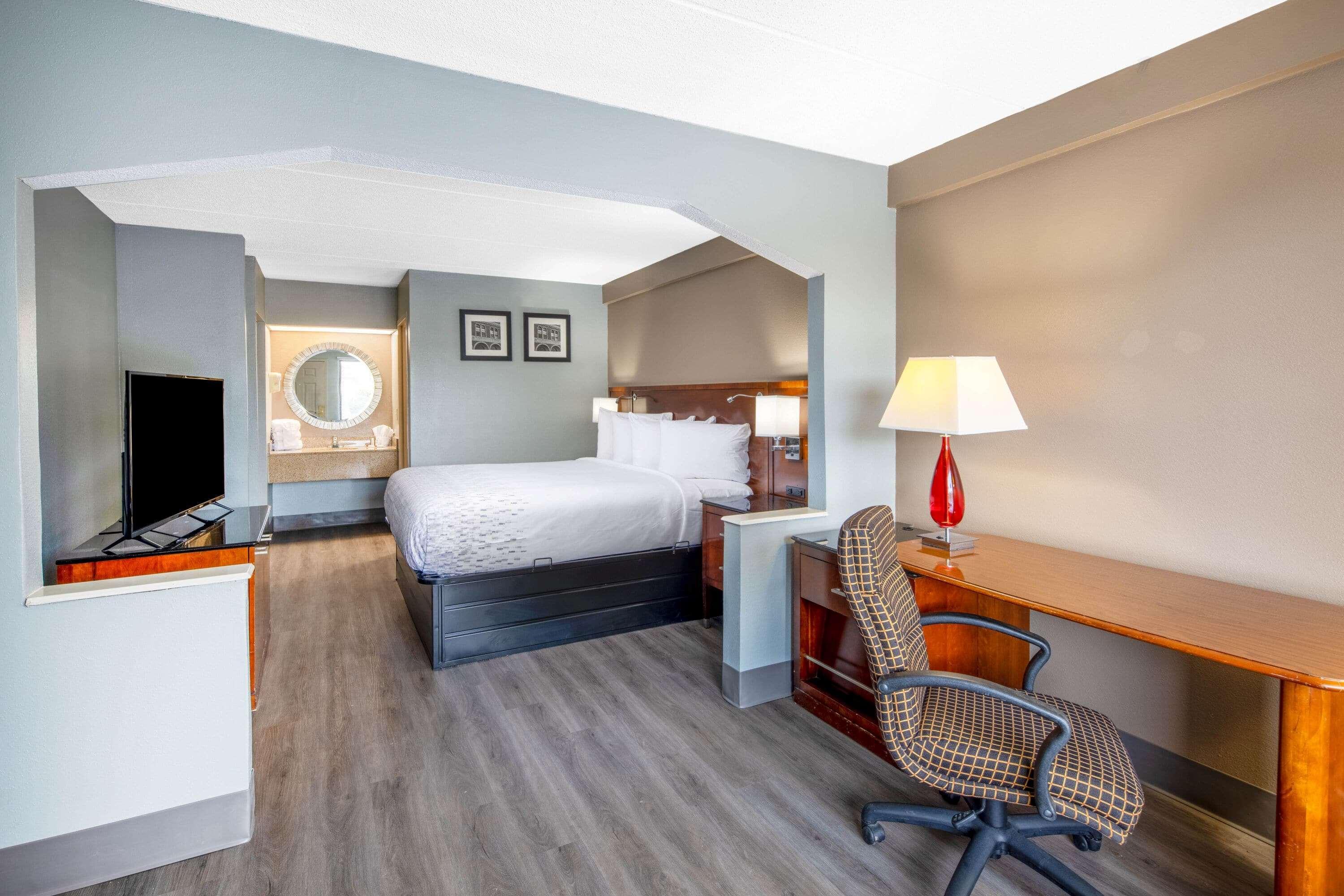 Baymont By Wyndham Covington Hotel Buitenkant foto