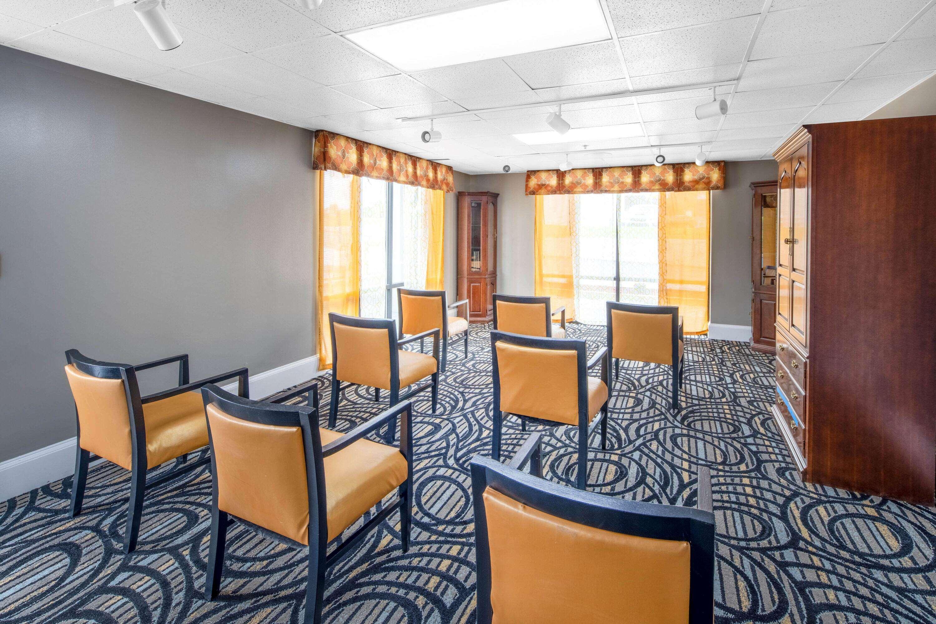 Baymont By Wyndham Covington Hotel Buitenkant foto